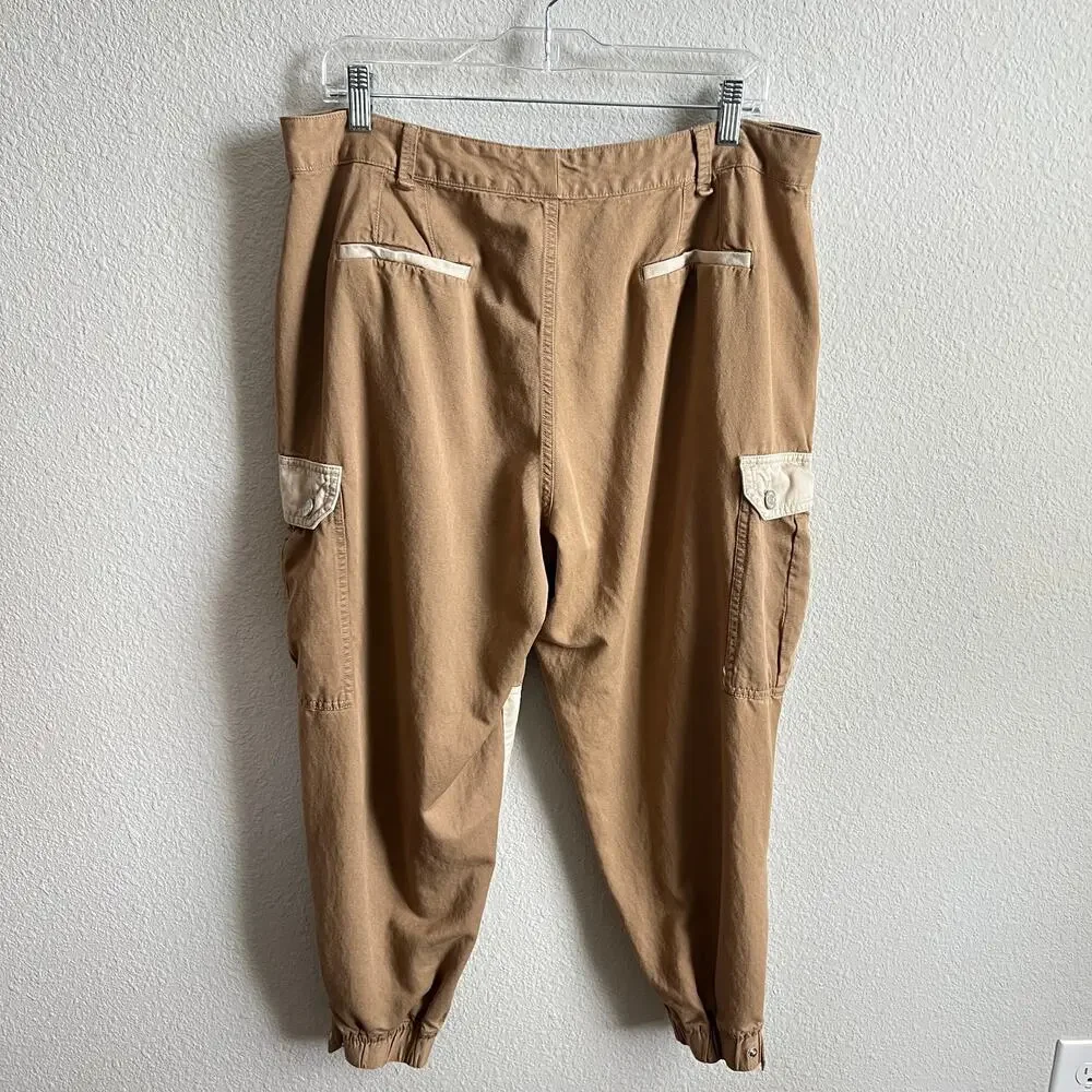Tommy Hilfiger Tan Two Tone Cargo Pants Women's 32 High Rise Jogger Color Block